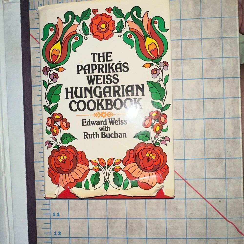 The Paprikas Weiss Hungarian cookbook - Picture 13 of 14
